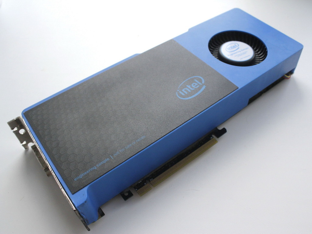 Intel再度展示自家獨立顯示卡 整合15.42億個電晶體