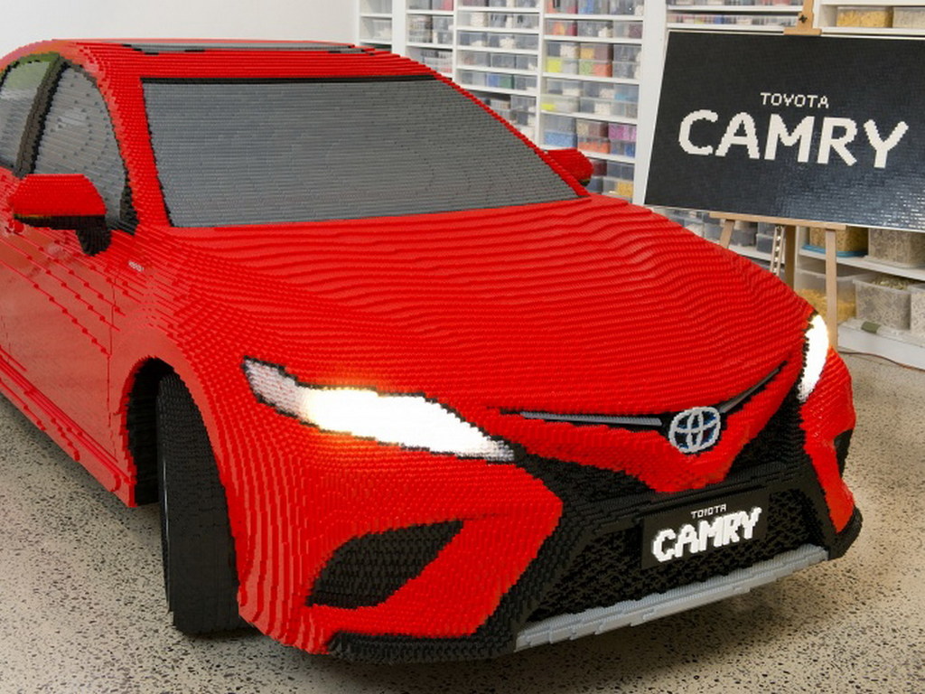 LEGO Camry 1：1 房車！50 萬塊積木砌成