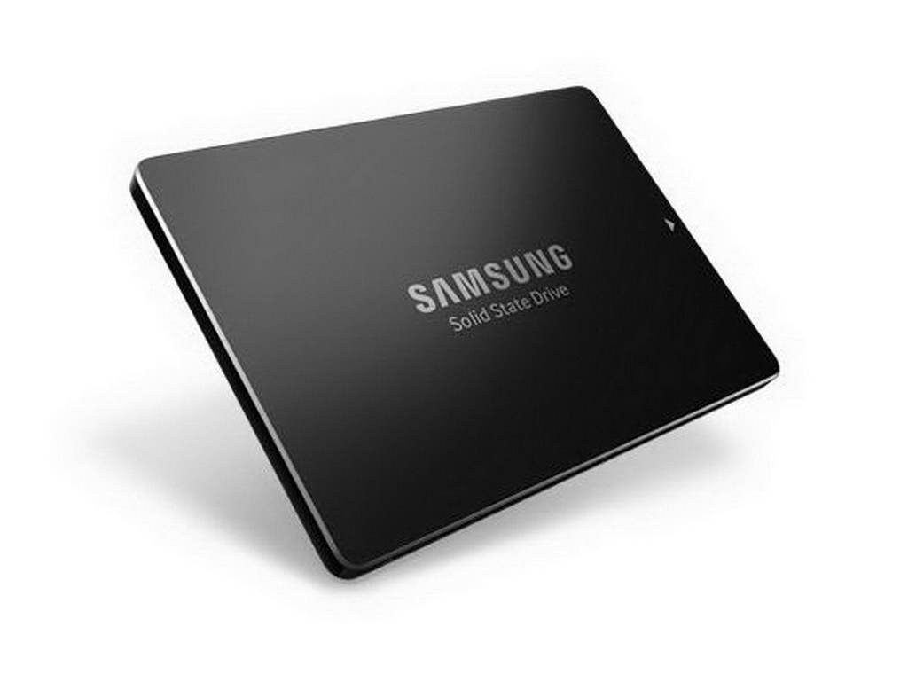 Samsung 發布 PM883 SSD！配上 LPDDR4 緩存！