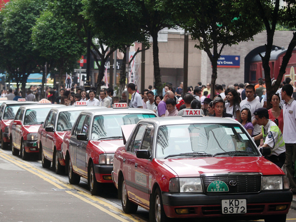 【全球微笑報告】香港排尾五 運輸及交通服務業最低分