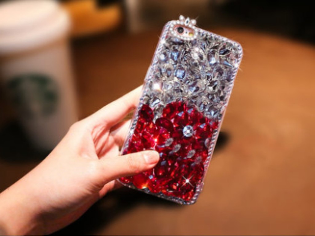 閃閃手機殻愈靚愈毒！ Apple．小米一樣出事