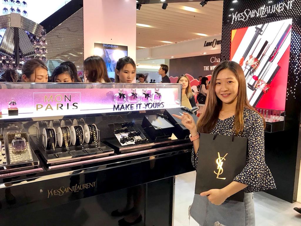 YSL 期間限定店玩人臉辨識！訂製專屬香水憑「樣」取貨