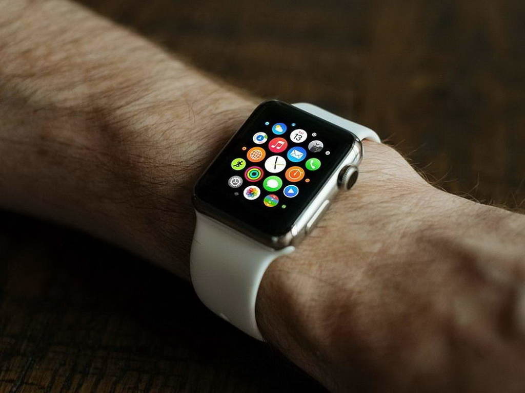Apple Watch 要用圓形錶盤！新專利曝光！