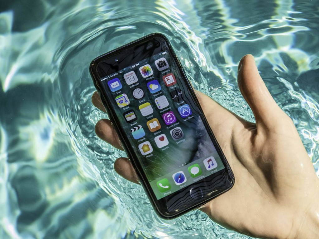 iPhone 防水能力大提升！Apple 新專利曝光！