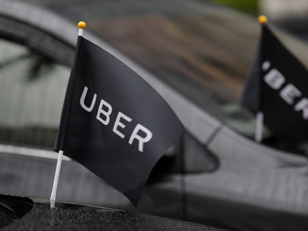 28 名 Uber 司機非法載客取酬全部罪成！罰款但毋須停牌