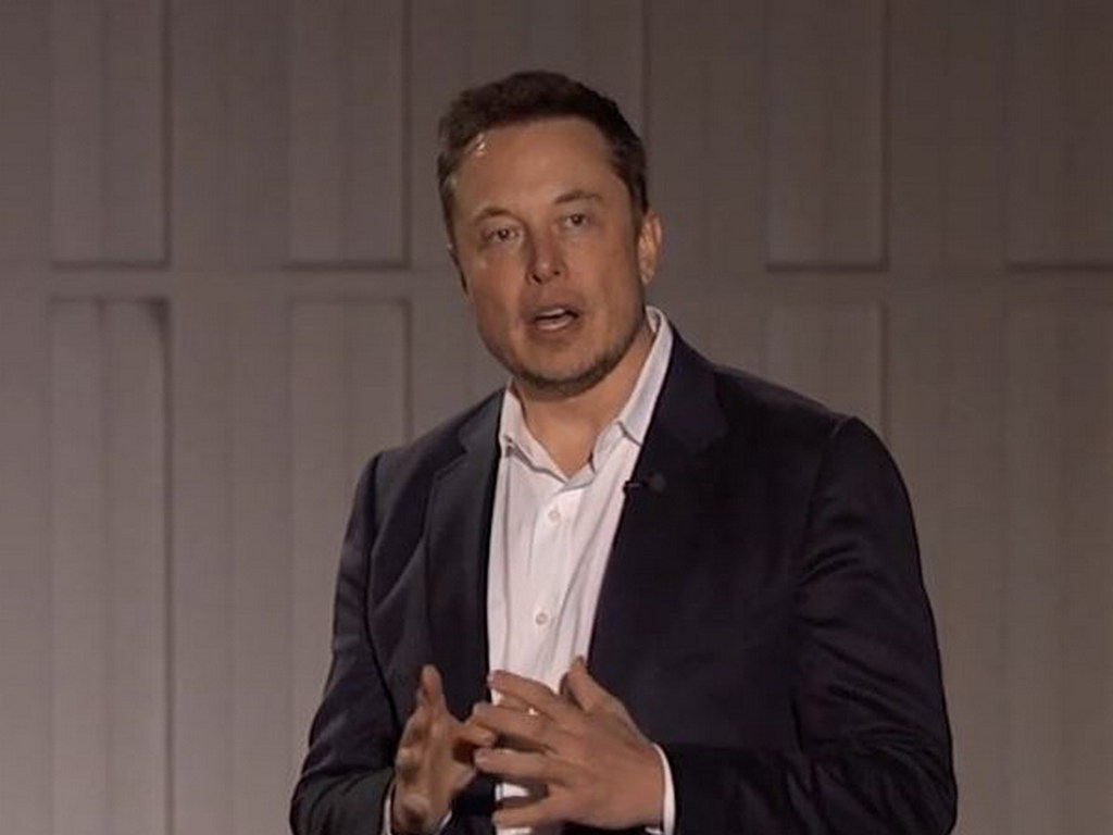 Elon Musk 私有化言論推高 Tesla 股價
