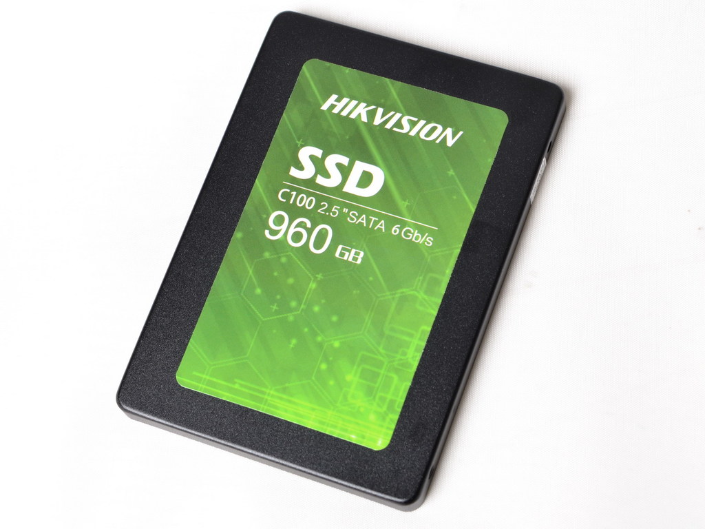 平玩巨容量！  960GB SSD 跌破千元