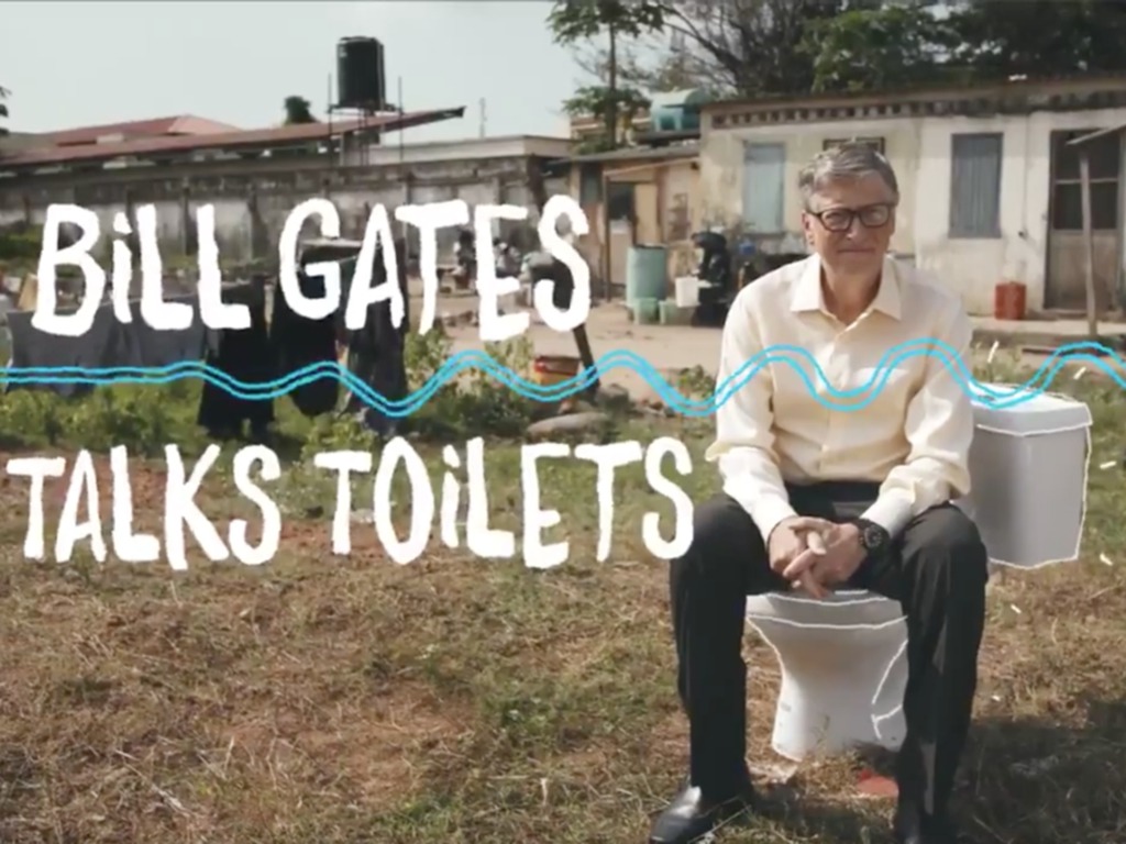 蓋茨「捧屎」推銷免沖水新世代馬桶！排泄物可轉化為潔淨水及肥料