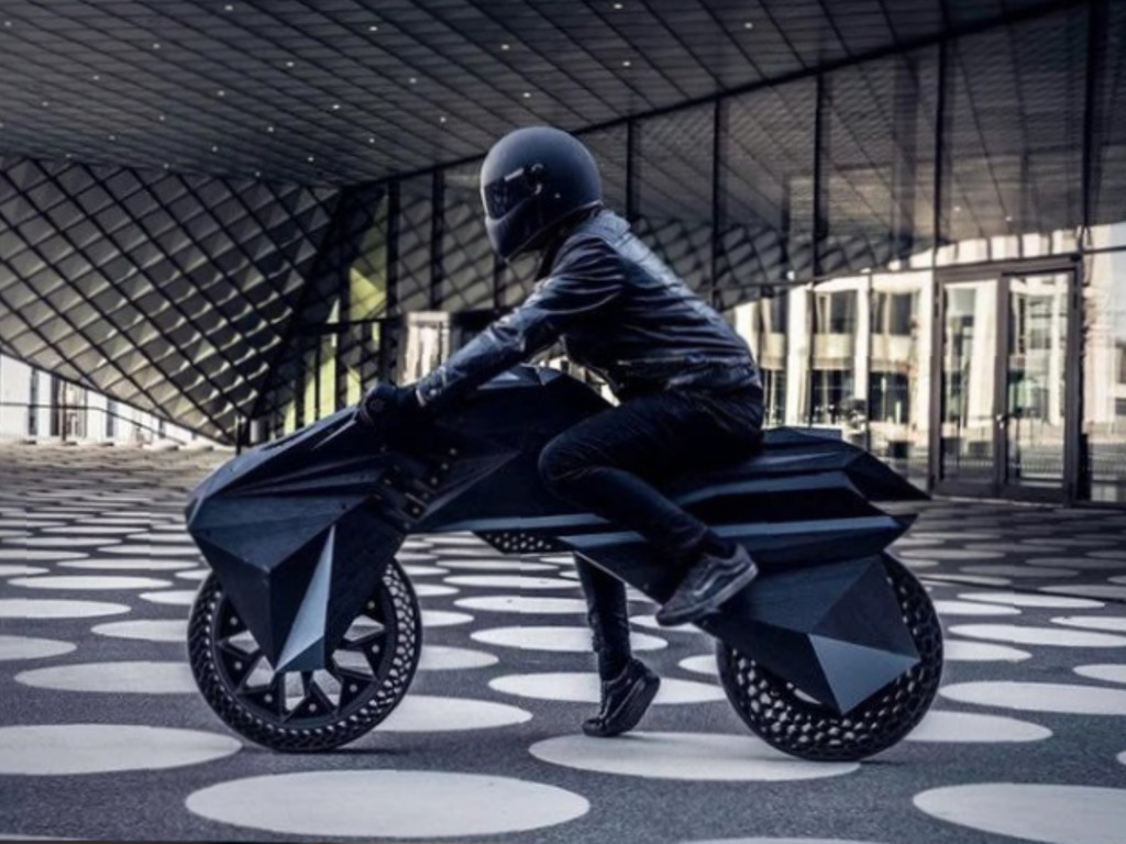 全 3D 打印電單車德國面世！「無氣輪胎」都可以印出來