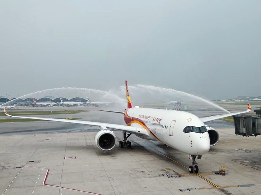 【港航危機】香港航空正洽談引資！對象竟包括國泰航空？