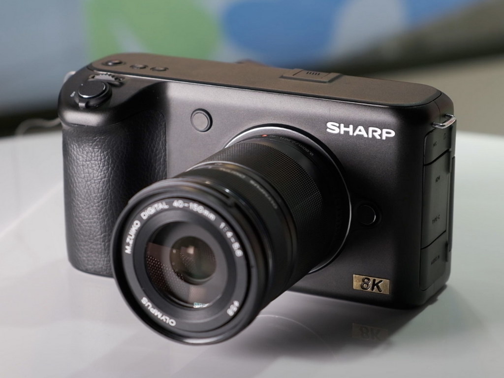 【CES 2019】Sharp M4/3 無反相機現身！拍 8K 影片