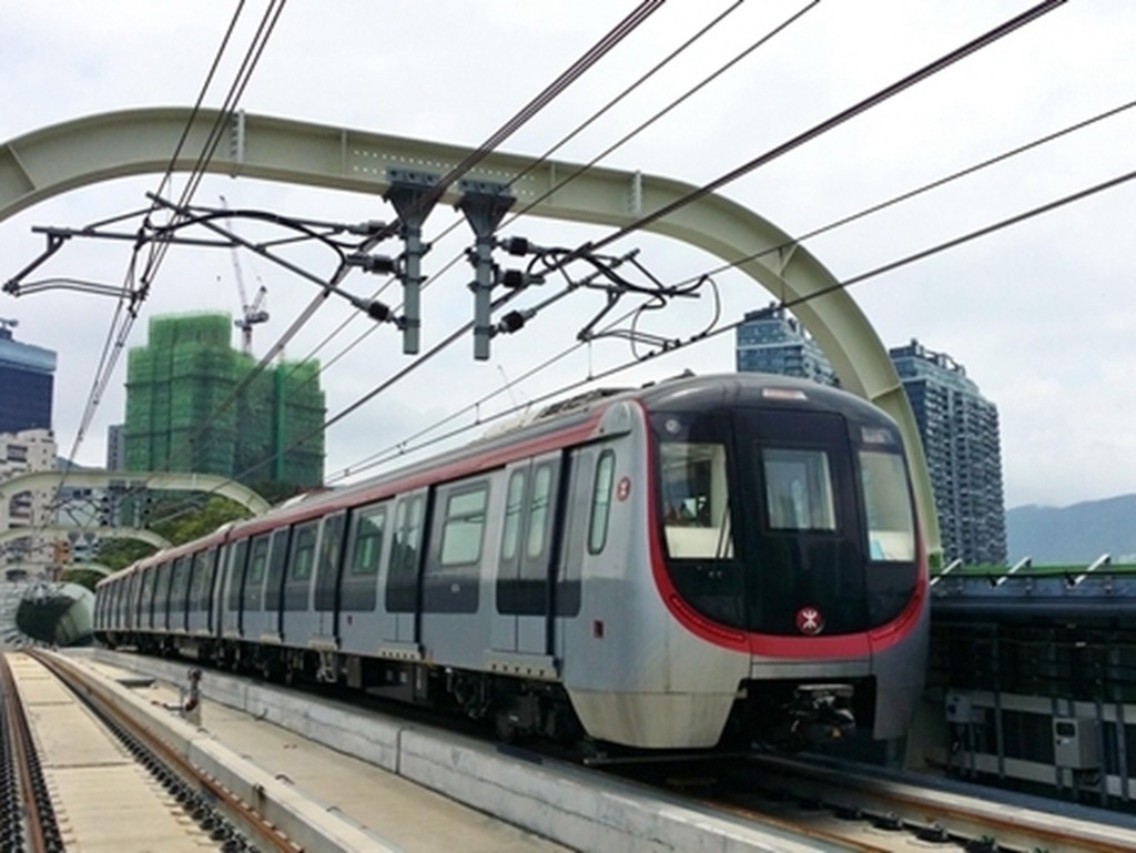 巴打質疑香港人不會叫「港鐵」！地鐵火車才是「正名」？
