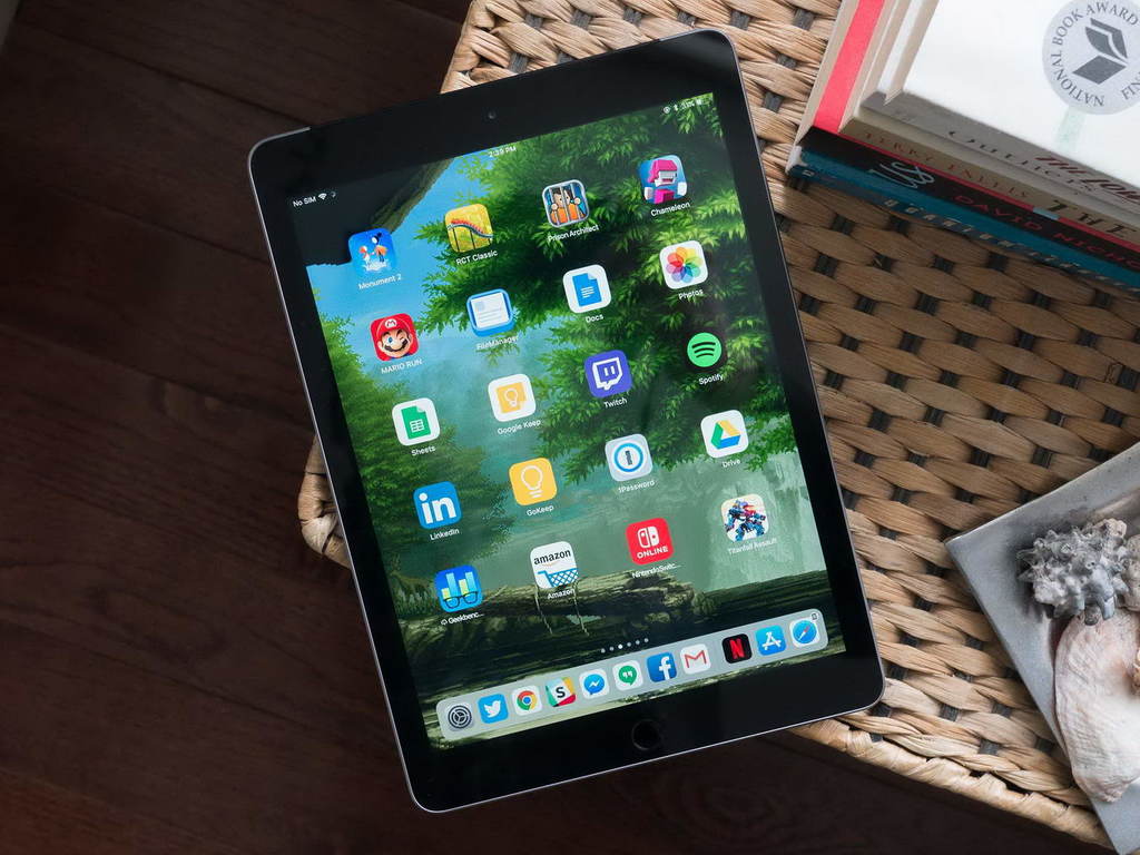 Apple iPad 9.7 吋 2018 超筍買！HK＄2,000 有找入手！