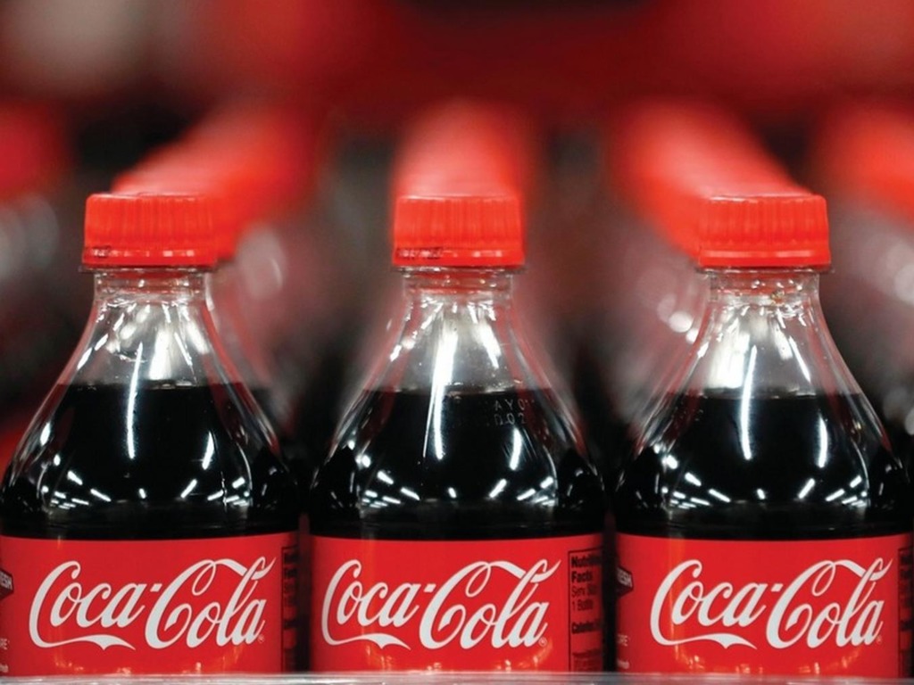 可口可樂價值 1.2 億商業機密疑被盜！美國 華裔女工程師涉案