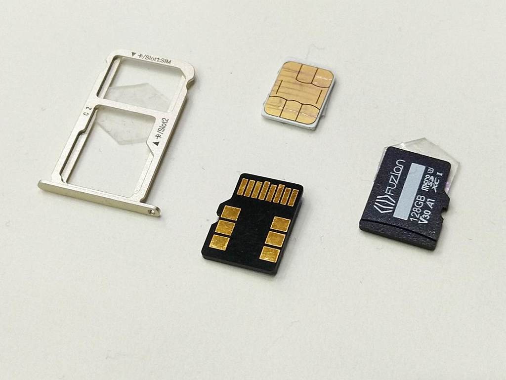 【MWC 2019】SIM 與 microSD 二合一‧即插免改機！