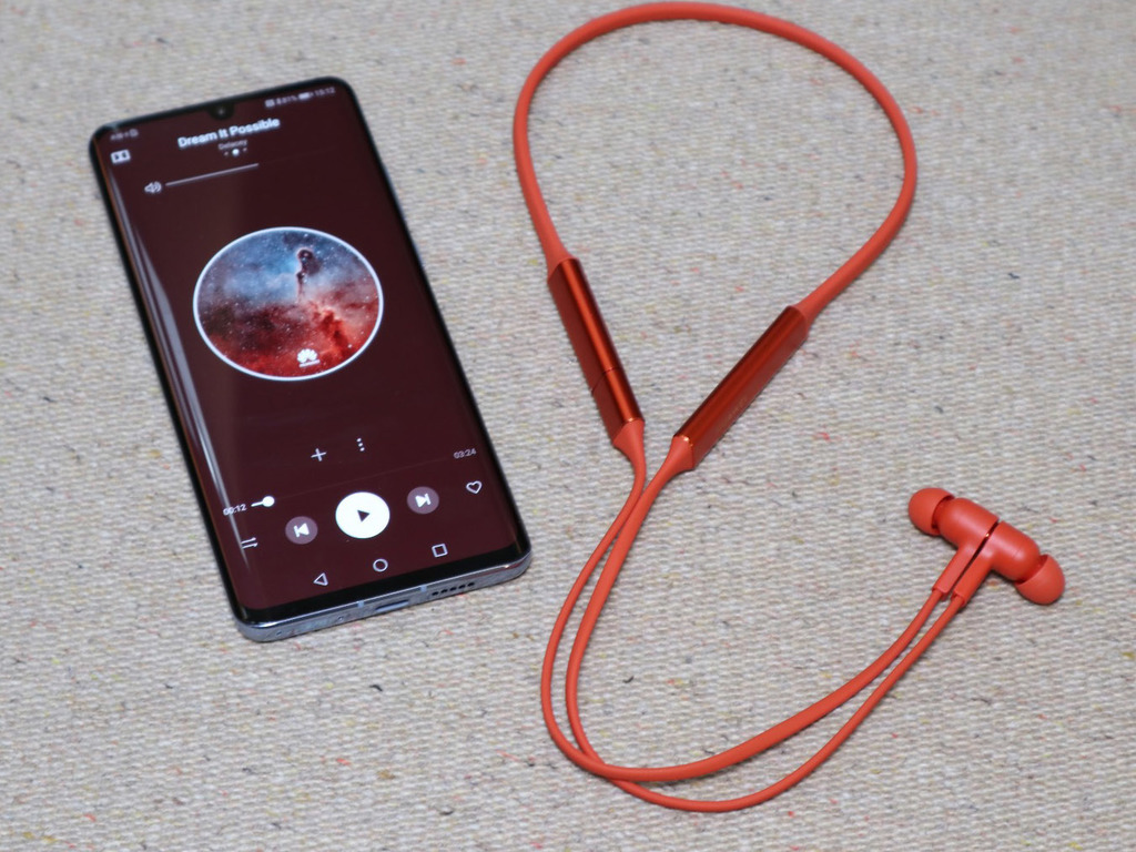 【華為耳機】Huawei FreeLace 內藏 USB-C 埠直插手機神速充電 FreeBuds Lite 致敬 AirPods