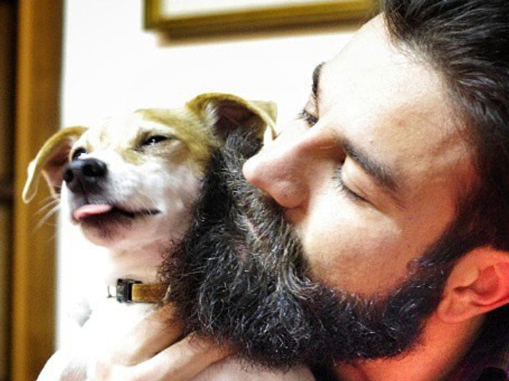 瑞士研究指狗狗比男性鬍鬚更衞生？