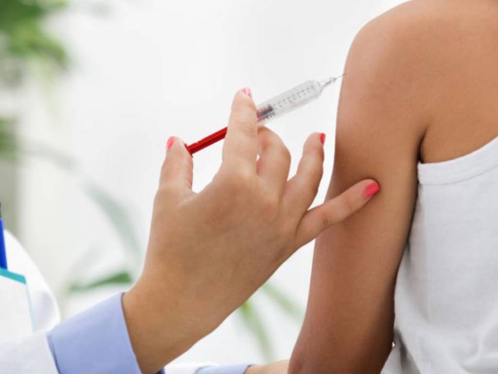 海南醫院供應假疫苗被吊銷執業許可！網民嘲：根本乜都係假