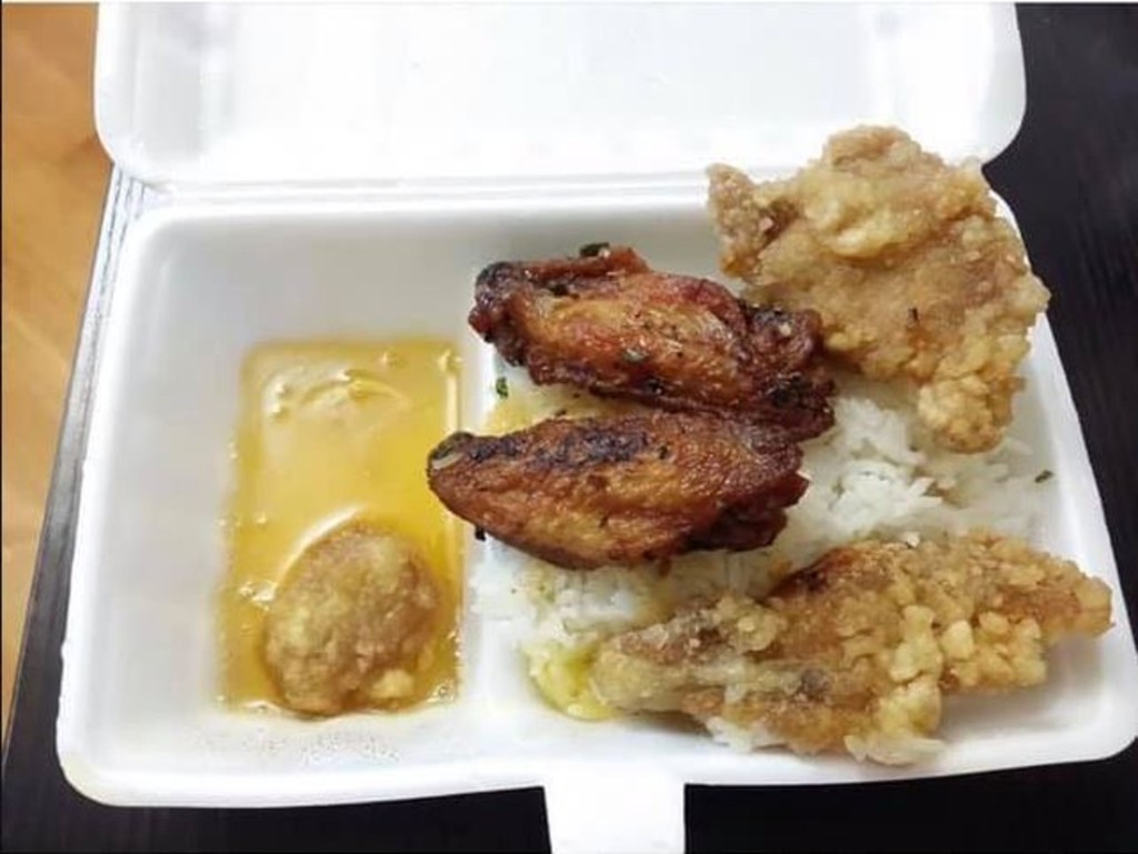 HK＄29 兩餸飯得「5 舊肉」被批搶錢！網民反鬧：算平啦仲想點？