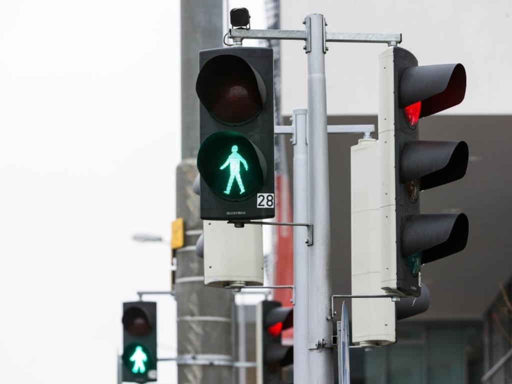 奧地利大學研發智能過馬路系統  靠相機電腦偵測行人過路狀態