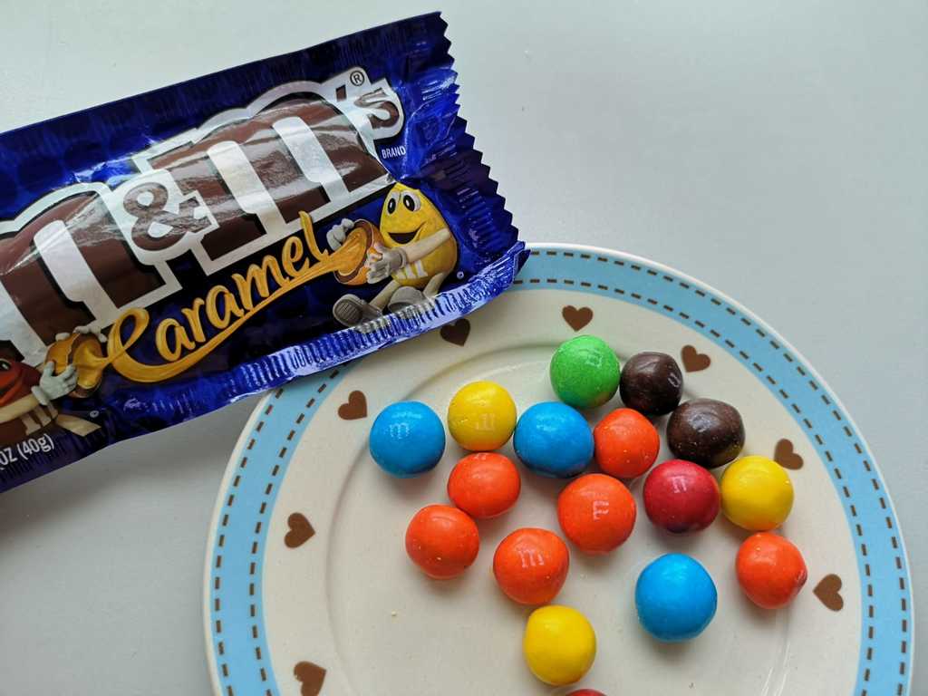 【試食】M&Ms 新推焦糖牛奶朱古力 焦糖軟心有拉絲效果？