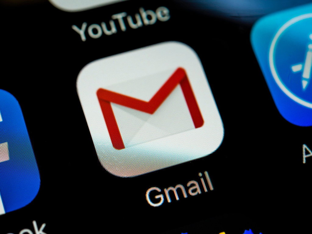 Gmail App 終支援黑暗模式！iOS‧Android 適用！【附啟用方法】 
