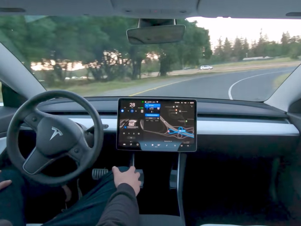 【e＋車路事】Tesla 收購美國初創公司 DeepScale  開發完全無人駕駛車輛有望？