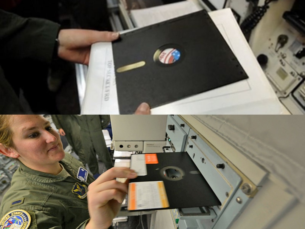 美國空軍棄用 8 吋大磁碟接收核發射命令  終以數碼儲存方案取代