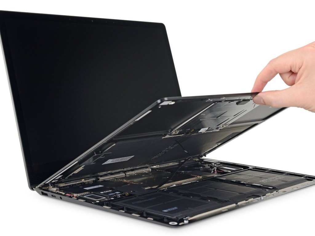 Microsoft Surface Laptop 3 更易修理？iFixit 拆機報告表示「有顯著改進」