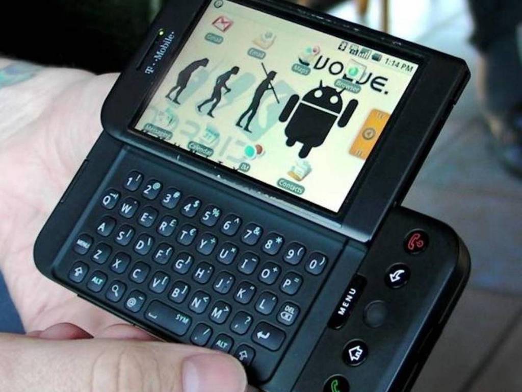 HTC 或打算推出復刻型號手機 配上 5G 賣情懷