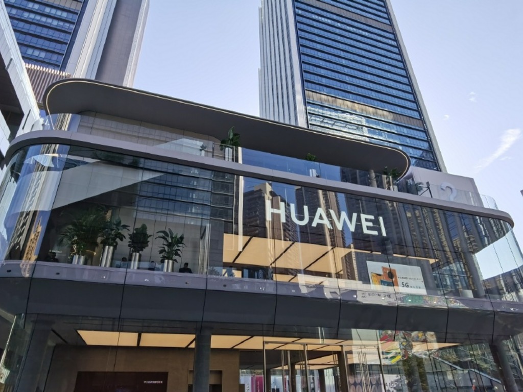 Huawei 華為終端產品明年全用鴻蒙系統 海內外同步推出