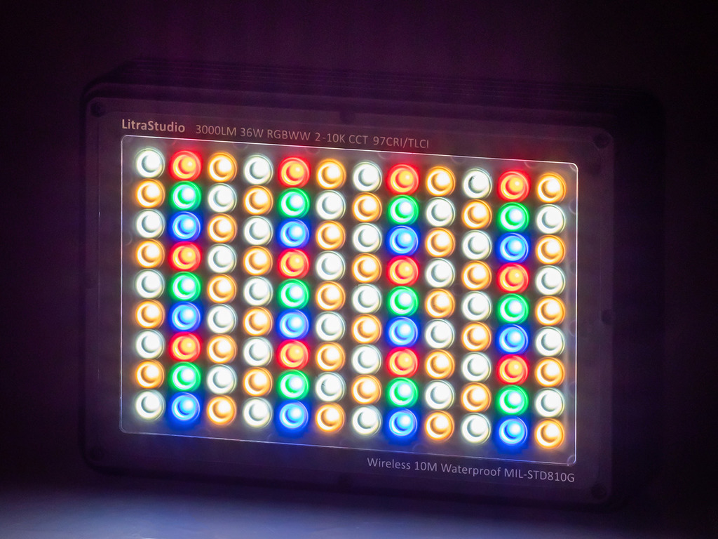 【上手試】 LitraStudio 軍用級攝影燈    任意組合百萬顏色燈光