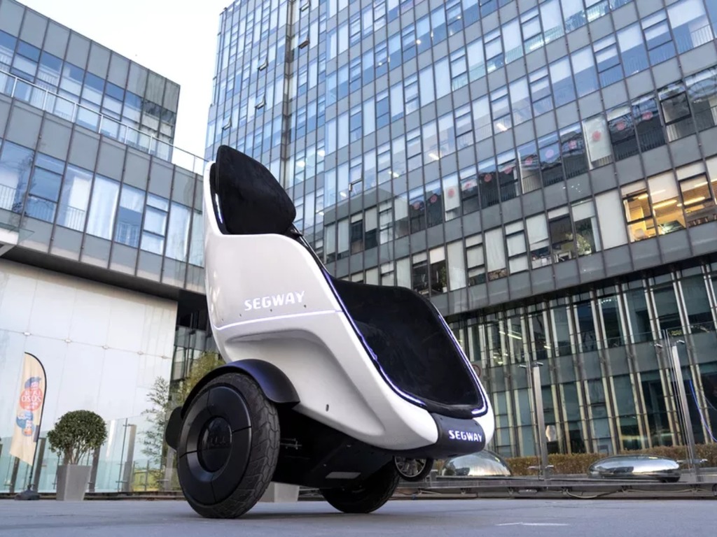 【CES 2020】Segway 展出 S-Pod 蛋形電動平衡車 靈感源自《侏羅紀世界》