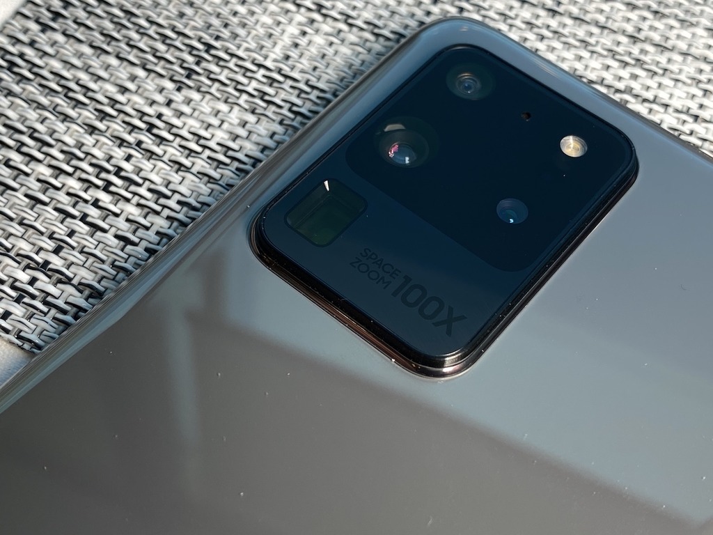 Samsung Galaxy S20 Ultra 變焦新介面設計超讚！