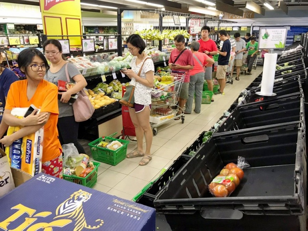 馬來西亞封關  新加坡再現恐慌性搶購潮