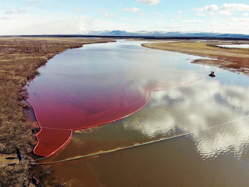 俄羅斯 2 萬噸石油外洩北極圈河流  普京宣布進入緊急狀態