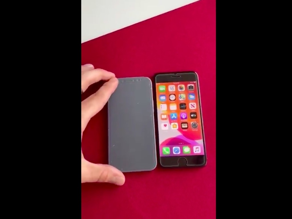 iPhone 12 或比新 iPhone SE 更細小！