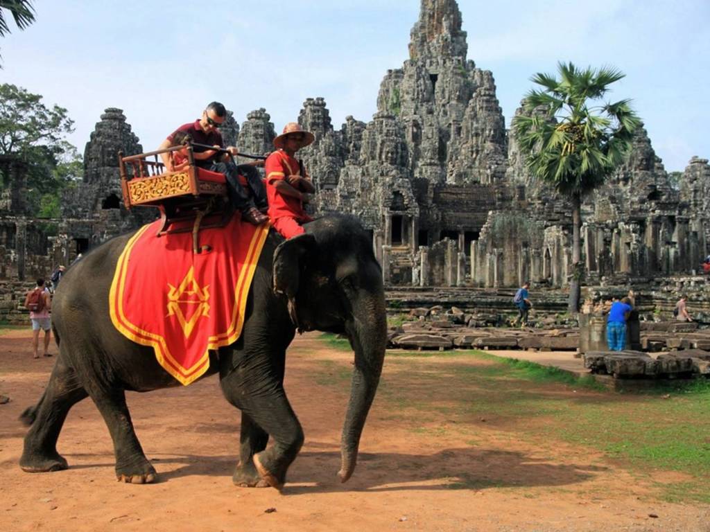 柬埔寨向旅客收「新冠肺炎按金」！索價逾兩萬包喪禮費