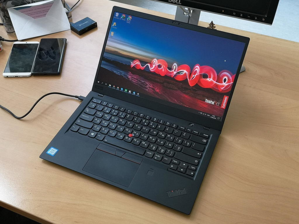 Lenovo 筆電開倉劈價！39 折入手 ThinkPad X1 Carbon！