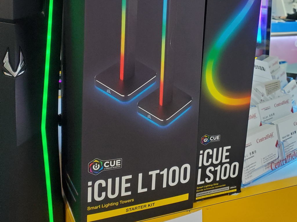  首現座檯式燈塔！RGB 燈效破格新玩法！