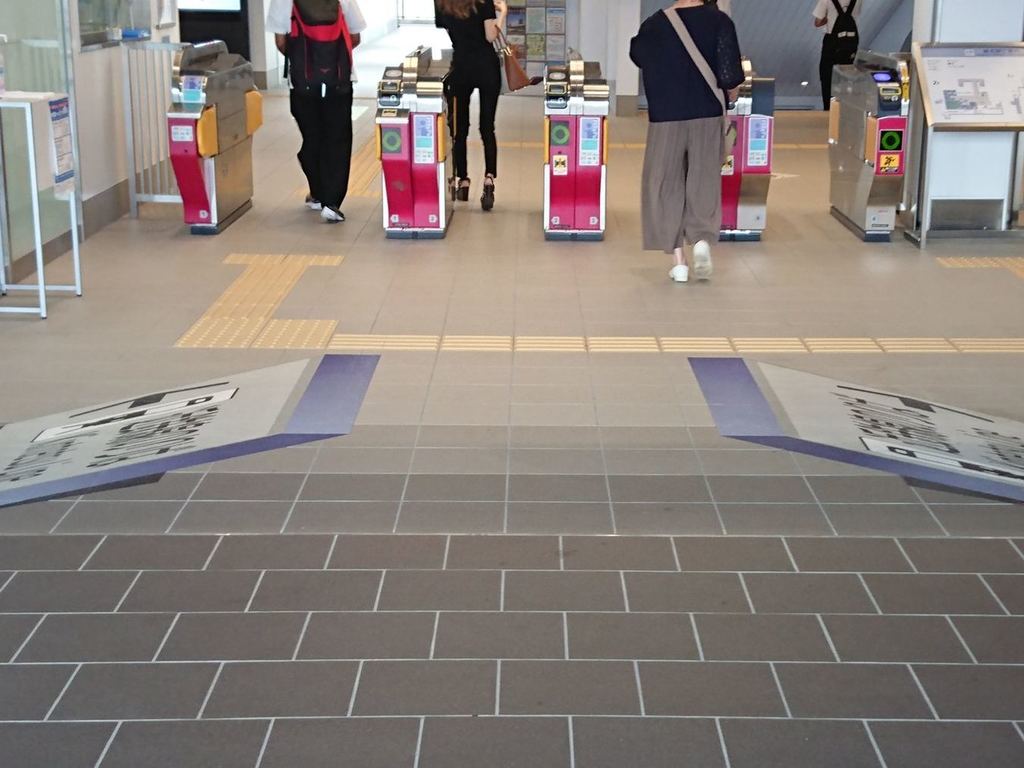 【多圖】日本 3D 路標逐個捉 大阪交通事故減少 4 成？