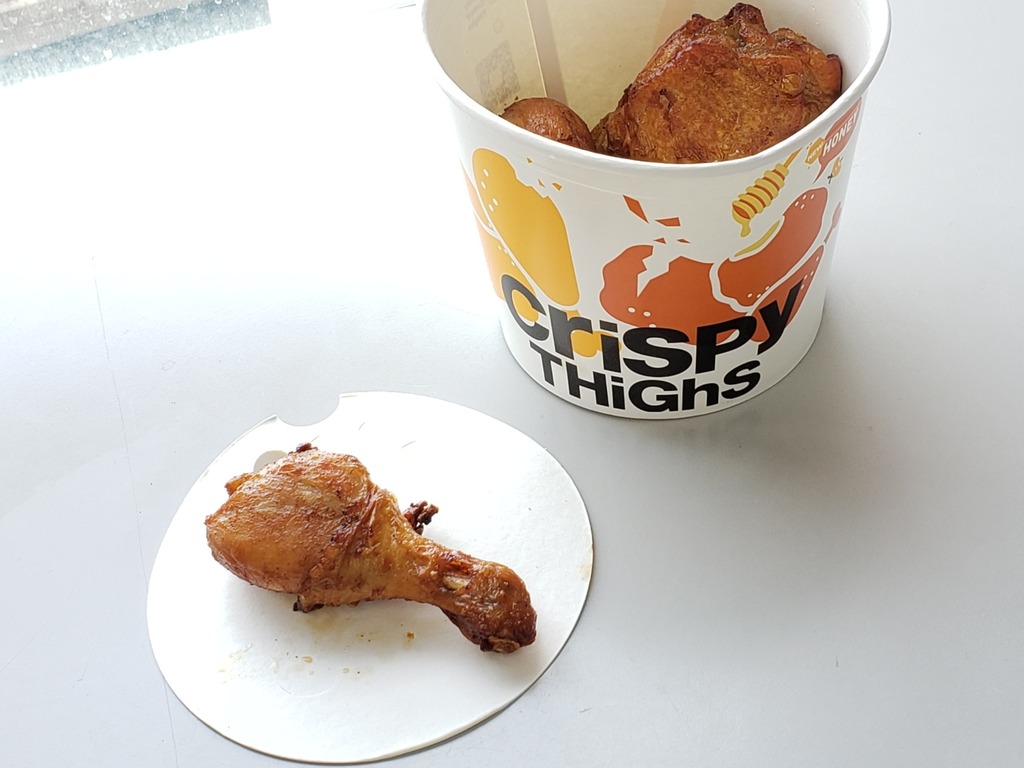 試食麥當勞蜜糖 BBQ 麥炸雞  似 KFC 蜜蜜燒雞翼個 friend？
