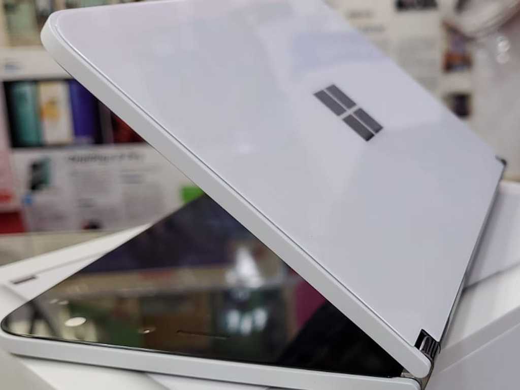 Microsoft Surface Duo 水貨抵港！帶來全新雙屏體驗