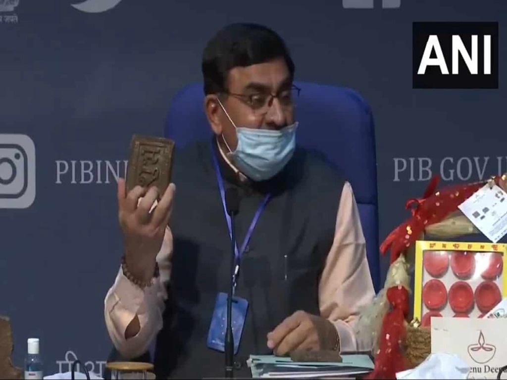 印度推出牛糞「晶片」 聲稱可抗輻射防疾病