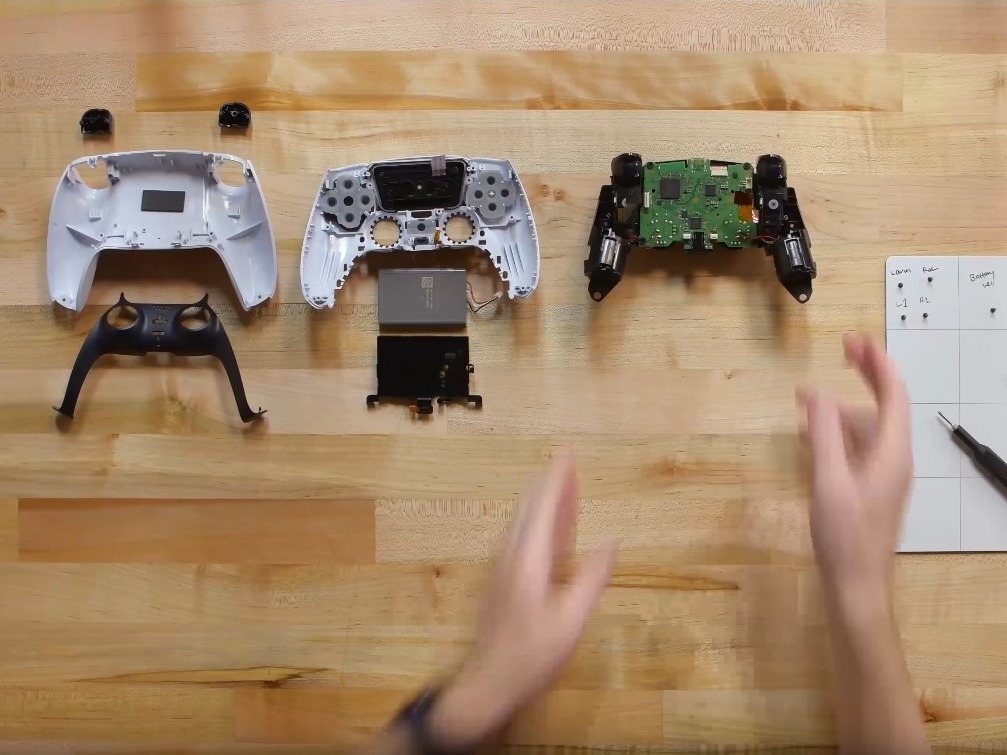 大量模組化設計 PS5 DualSense手掣拆解