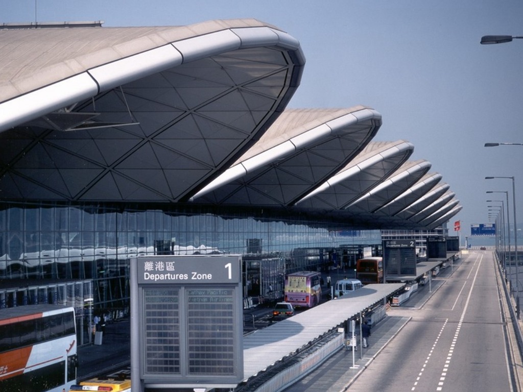 【施政報告 2020】鞏固香港航空樞紐地位  利用無人駕駛發展「機場城市」