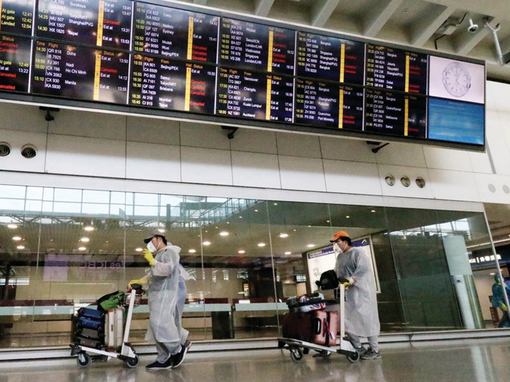 【新冠肺炎】香港午夜起禁英國載客航班抵港  2 人限聚令延長至 1 月 6 日