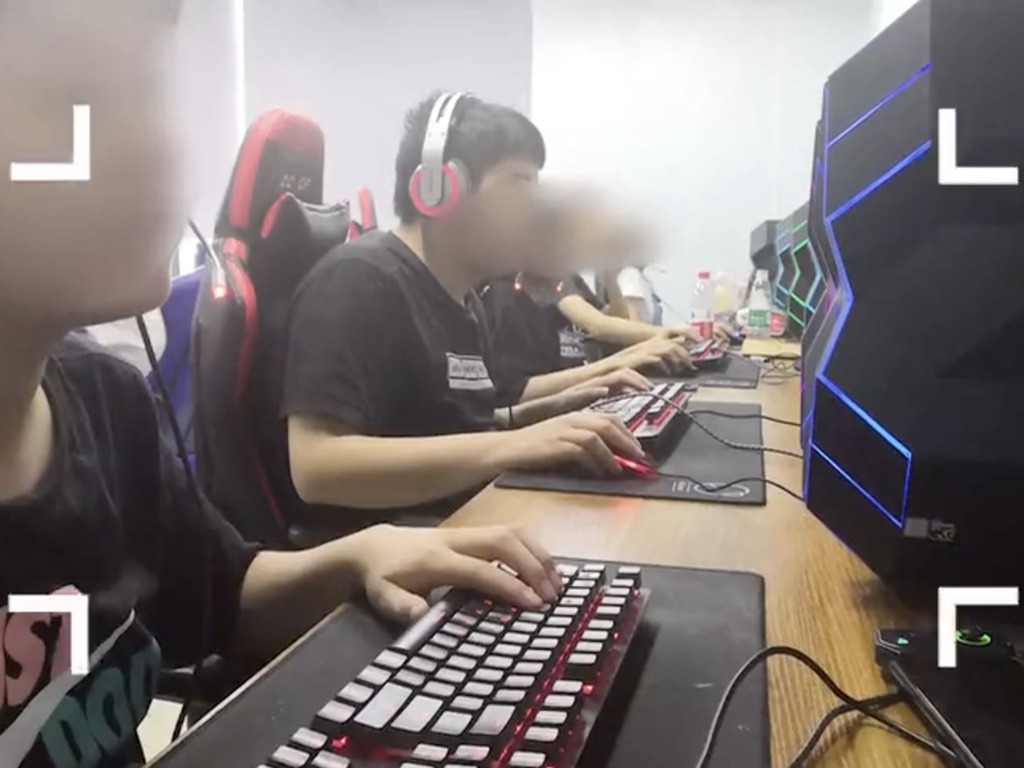 中國推「電競勸退」業務  以職業選手「打殘」少年追電競夢