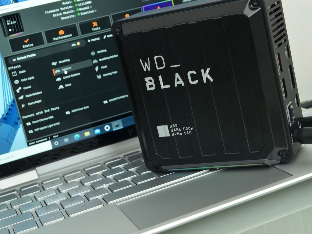 WD BLACK D50 NVMe SSD 電競 Dock 實測！極速儲存‧功能擴展！