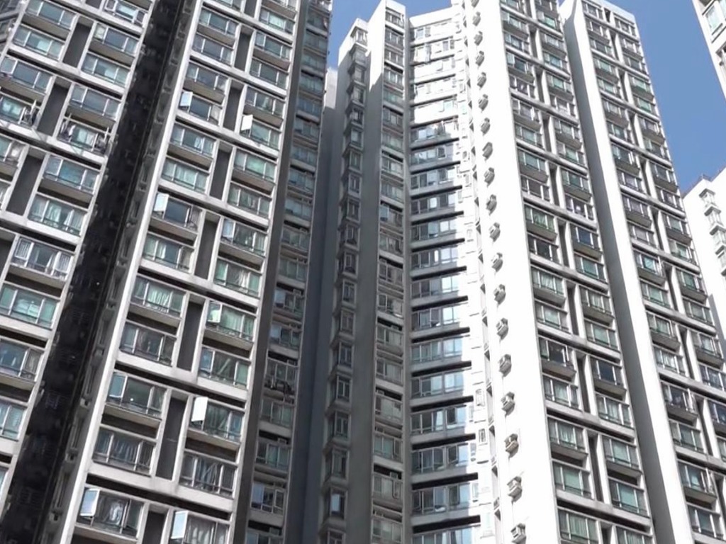 【本港疫情】本日新增 39 宗確診  麗港城第 7 座須強檢